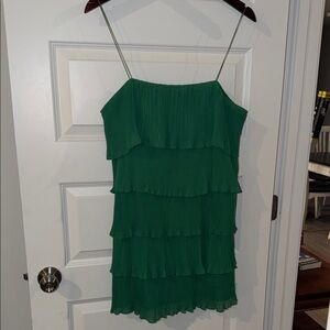 SHEIN Emerald Green Pleated Ribbed Ruffle Tier Dress